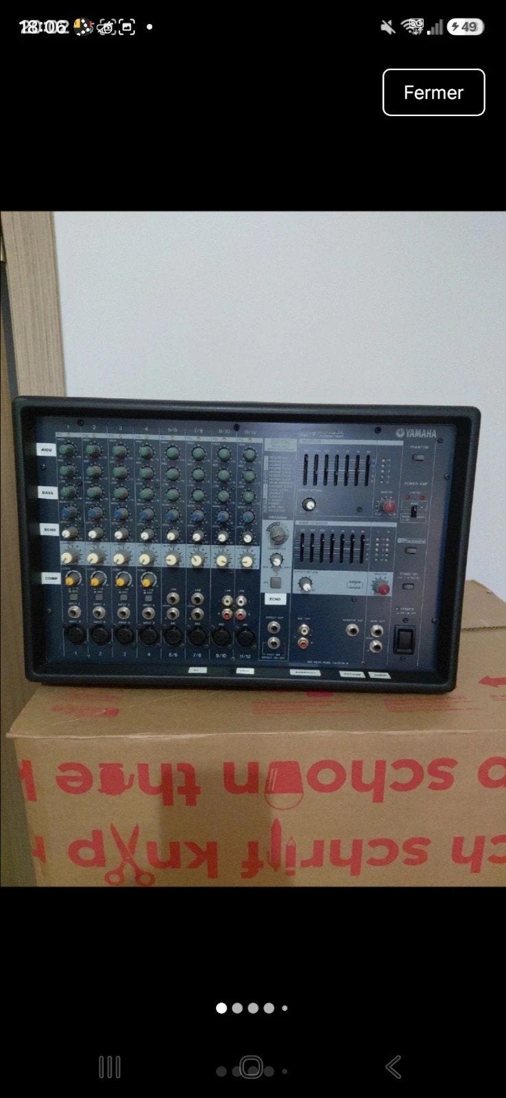 Table mixage Yamaha EMX512SC sans câble 
Voir photos il e, Muziek en Instrumenten, Ophalen of Verzenden, Gebruikt, Microfooningang