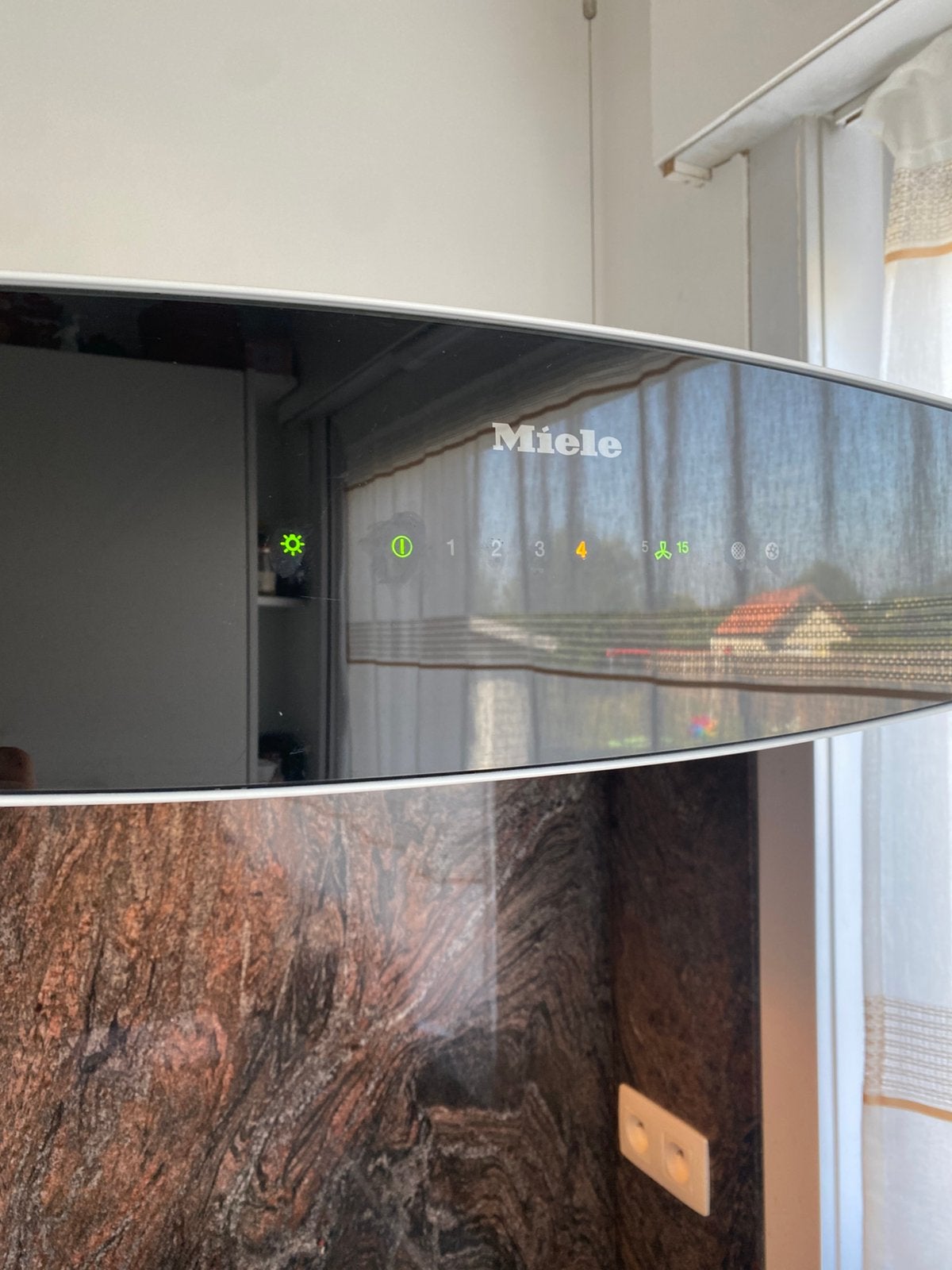 Miele DA 7000 Premium dampkap, Ophalen, Gebruikt, 400 tot 600 m³ per uur, Recirculatie