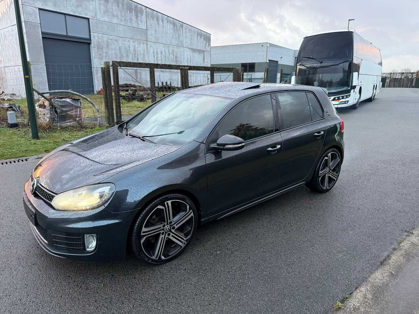 VOLKSWAGEN - 2011 - GOLF GTD - GTD - Personenauto, Automaat, Euro 5, Gebruikt, Bedrijf
