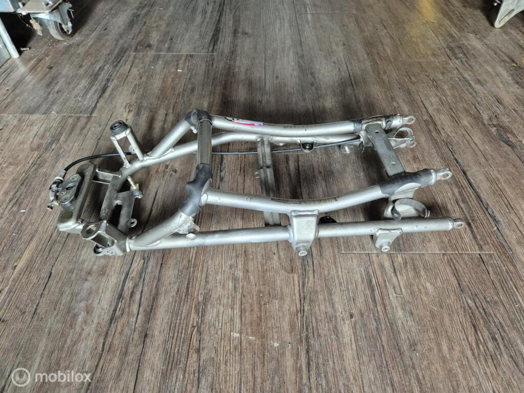 Achterframe origineel subframe biposto 748 916 996, Enlèvement ou Envoi, Factorystore.service@ducati.com, Via Antonio Cavalieri Ducati, 74/5, 74/6, 40132 Bologna BO