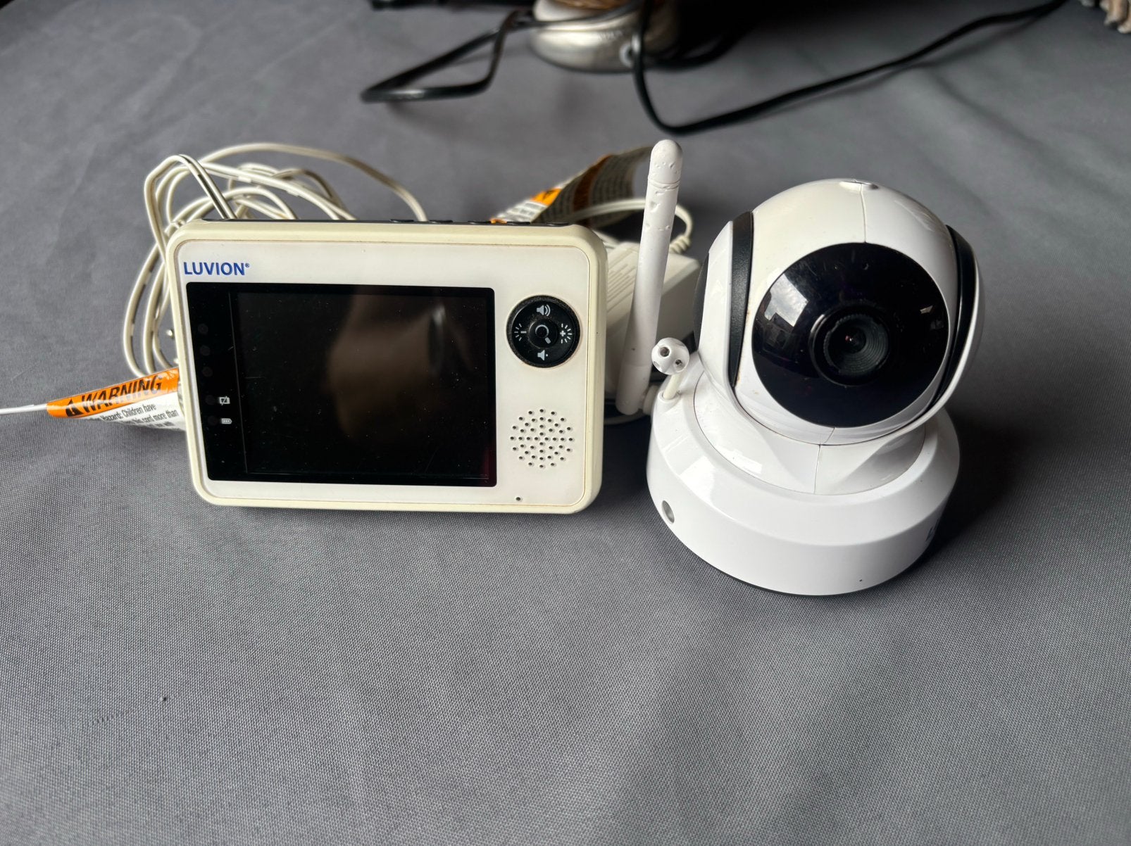 Luvion babyfoon met camera & kleurenscherm, Kinderen en Baby's, Ophalen, Camera