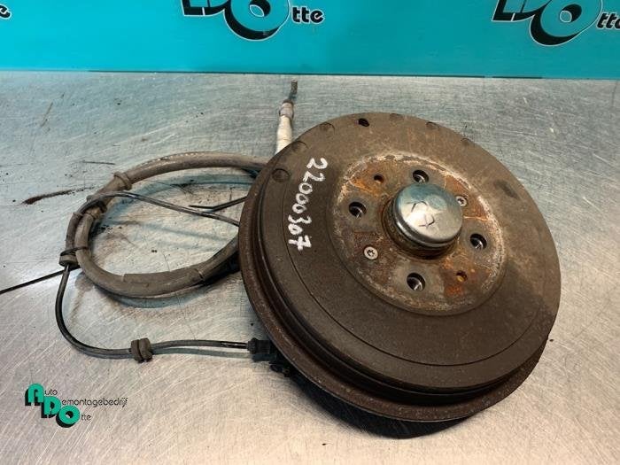 Roulement de roue arrière d'un Opel Corsa (Corsa D 07-), -, Opel, 3 mois de garantie, Utilisé