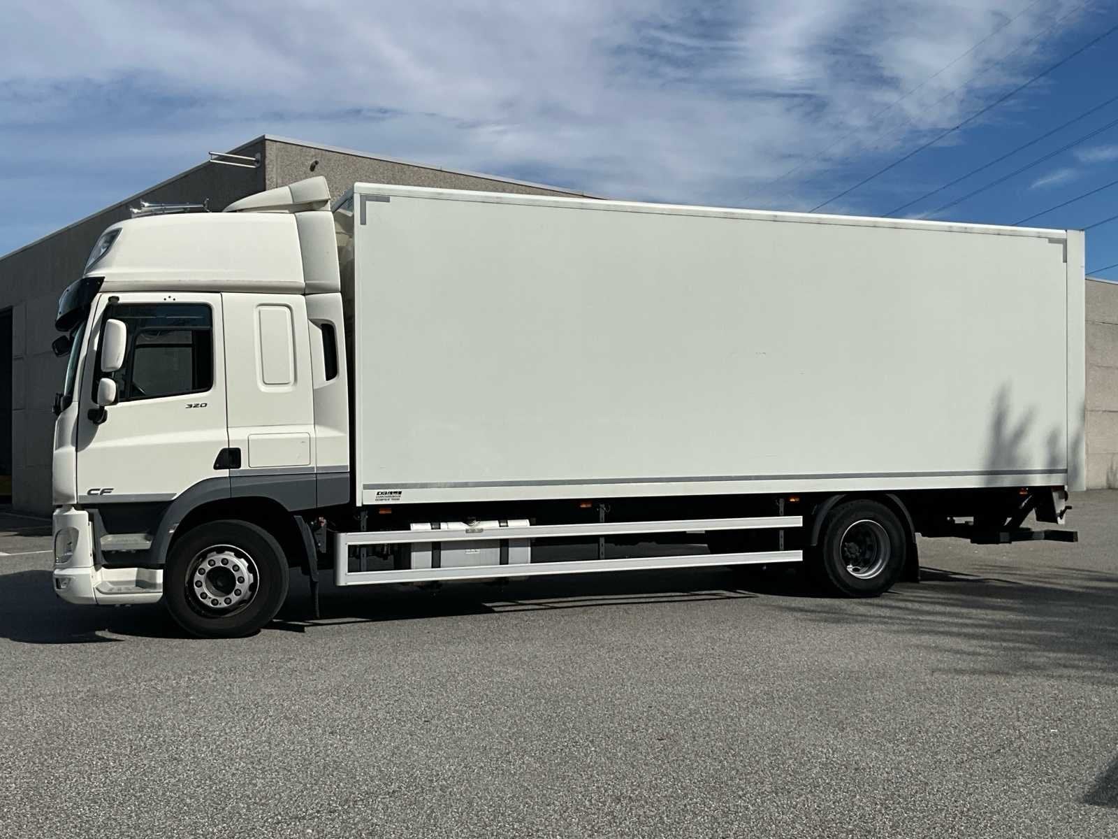 2021 DAF CF 320 FA, Auto's, Automaat, Gebruikt, Euro 6, Bedrijf