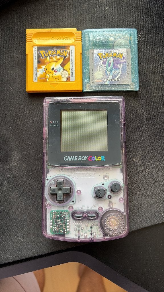 Gameboy Color Transparant Purple + Pokemon Yellow & Crystal, 1 joueur, Enlèvement ou Envoi, Utilisé, À partir de 3 ans