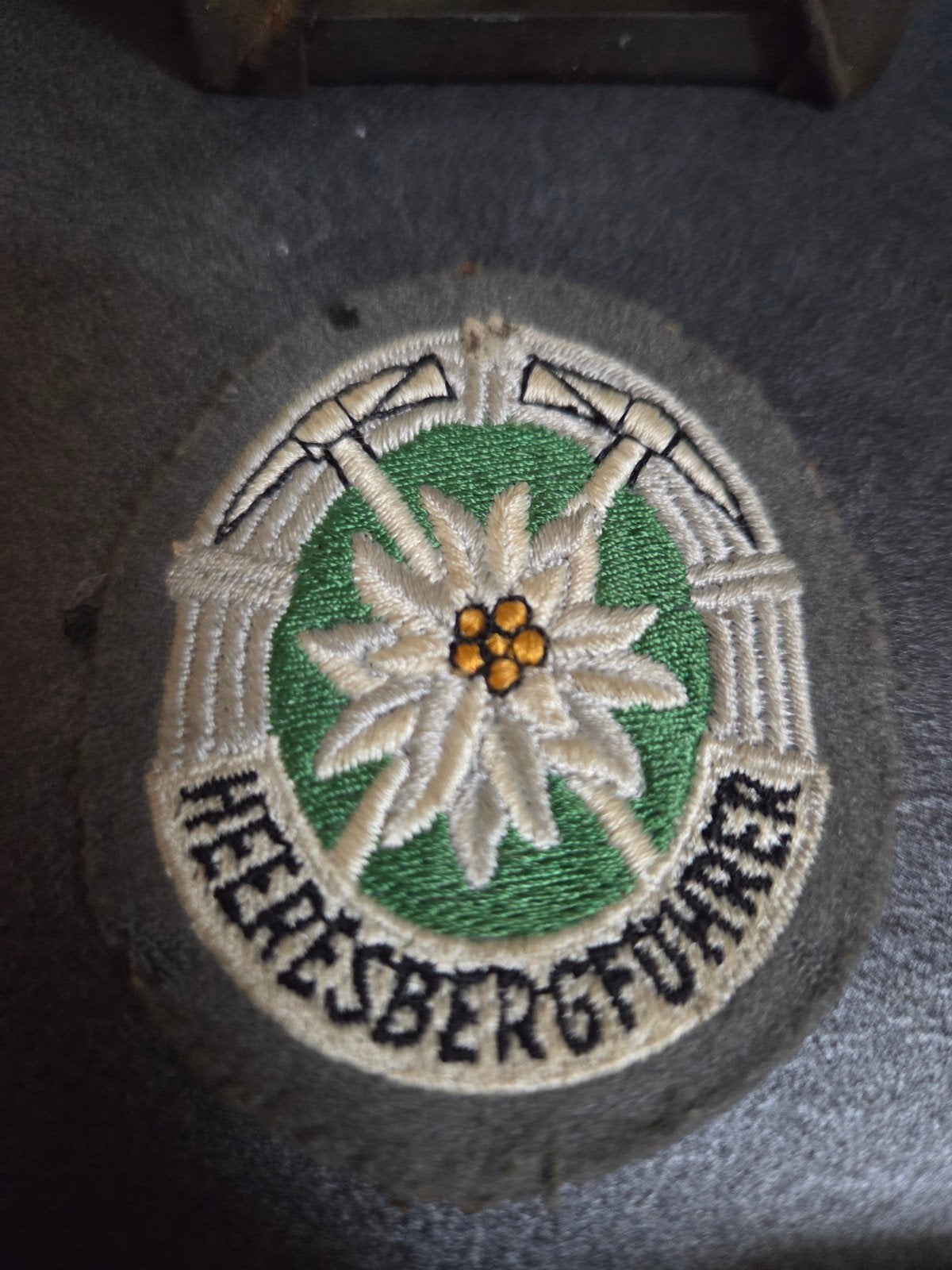 badge Heeresbergführer, Verzamelen, Ophalen of Verzenden, Overige soorten, Embleem of Badge
