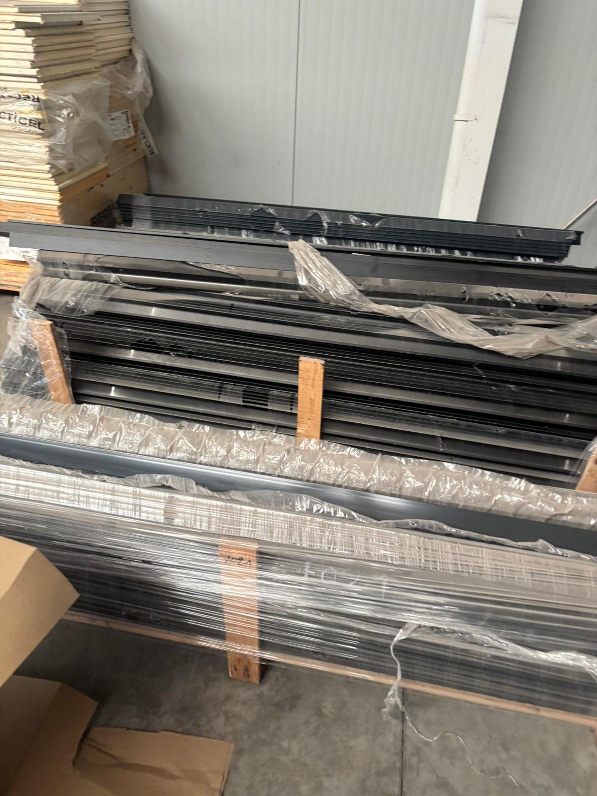 Dakrand profielen, Enlèvement, Comme neuf