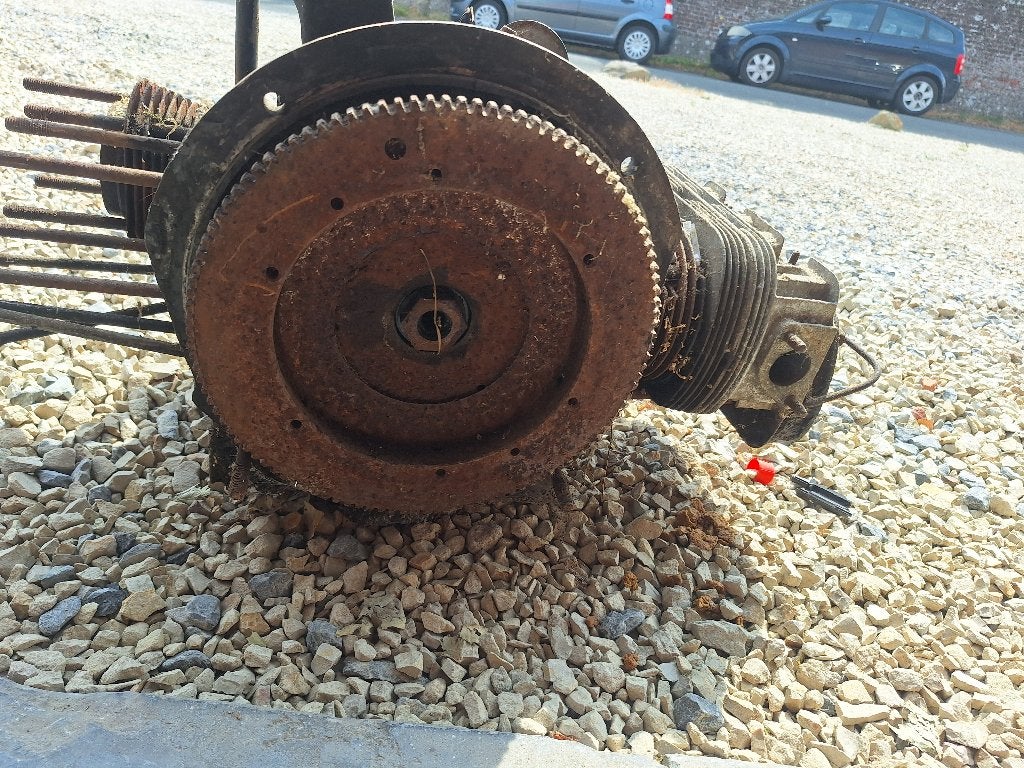 Moteur pied moulé, Enlèvement, Volkswagen