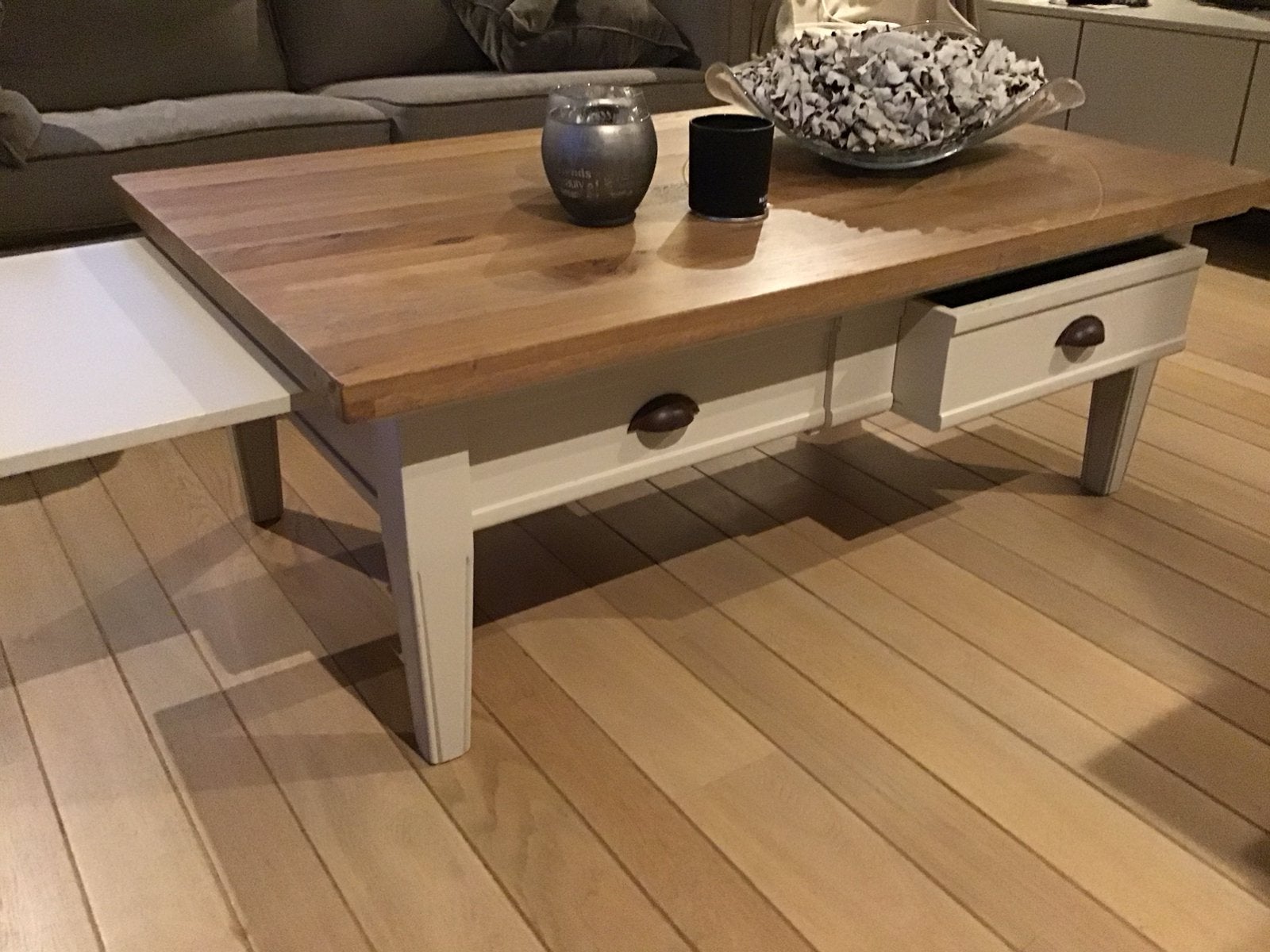 salontafel met massief eiken bovenblad, Huis en Inrichting, Ophalen, Zo goed als nieuw