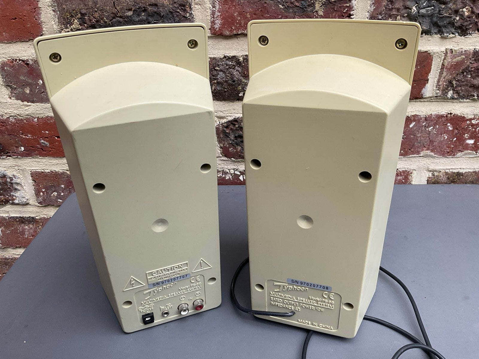 Vintage Typhoon PC Luidsprekers - Retro Computer Speakers, Ophalen