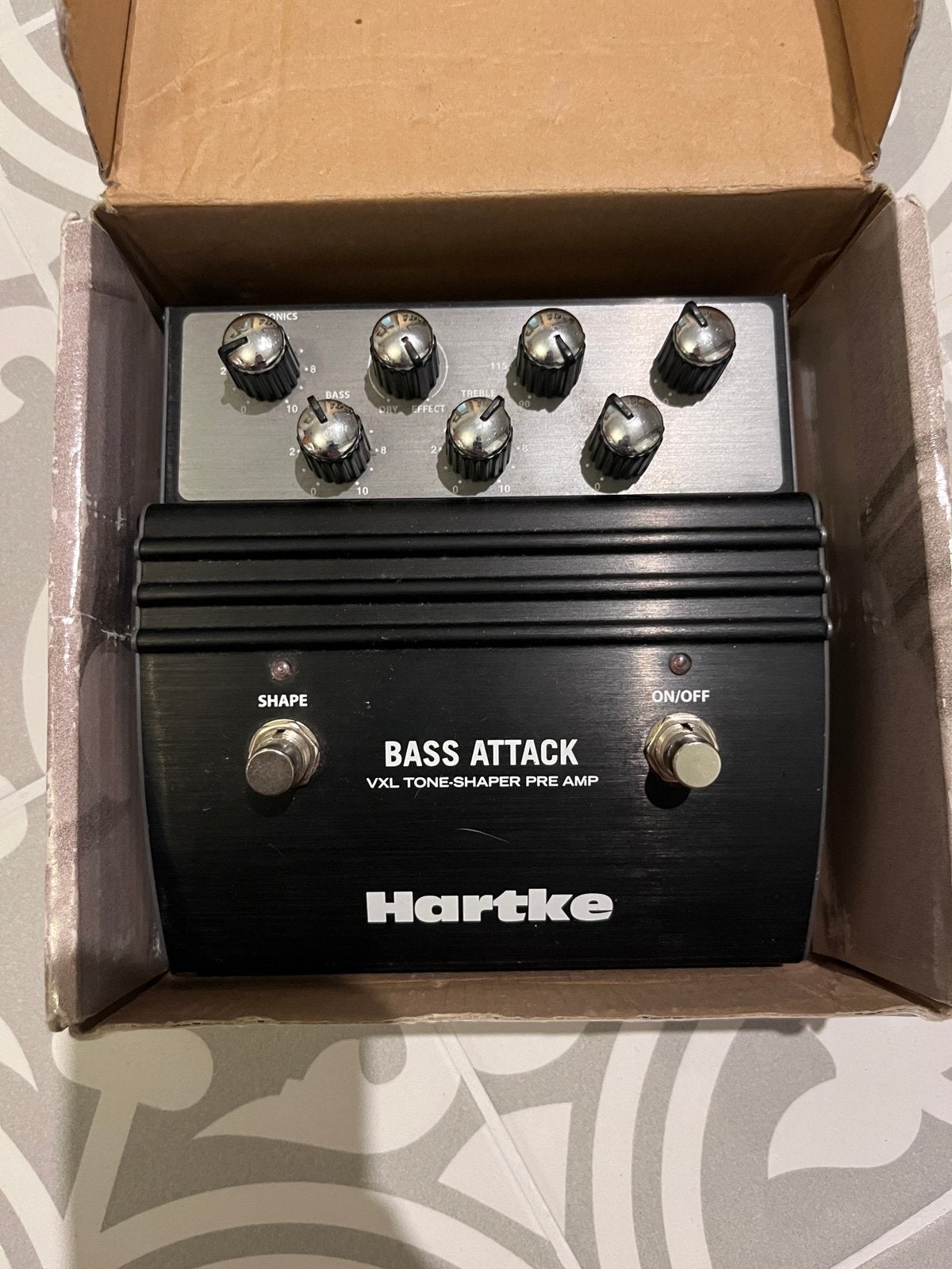Bass attack pre amp, Muziek en Instrumenten, Ophalen of Verzenden, Gebruikt