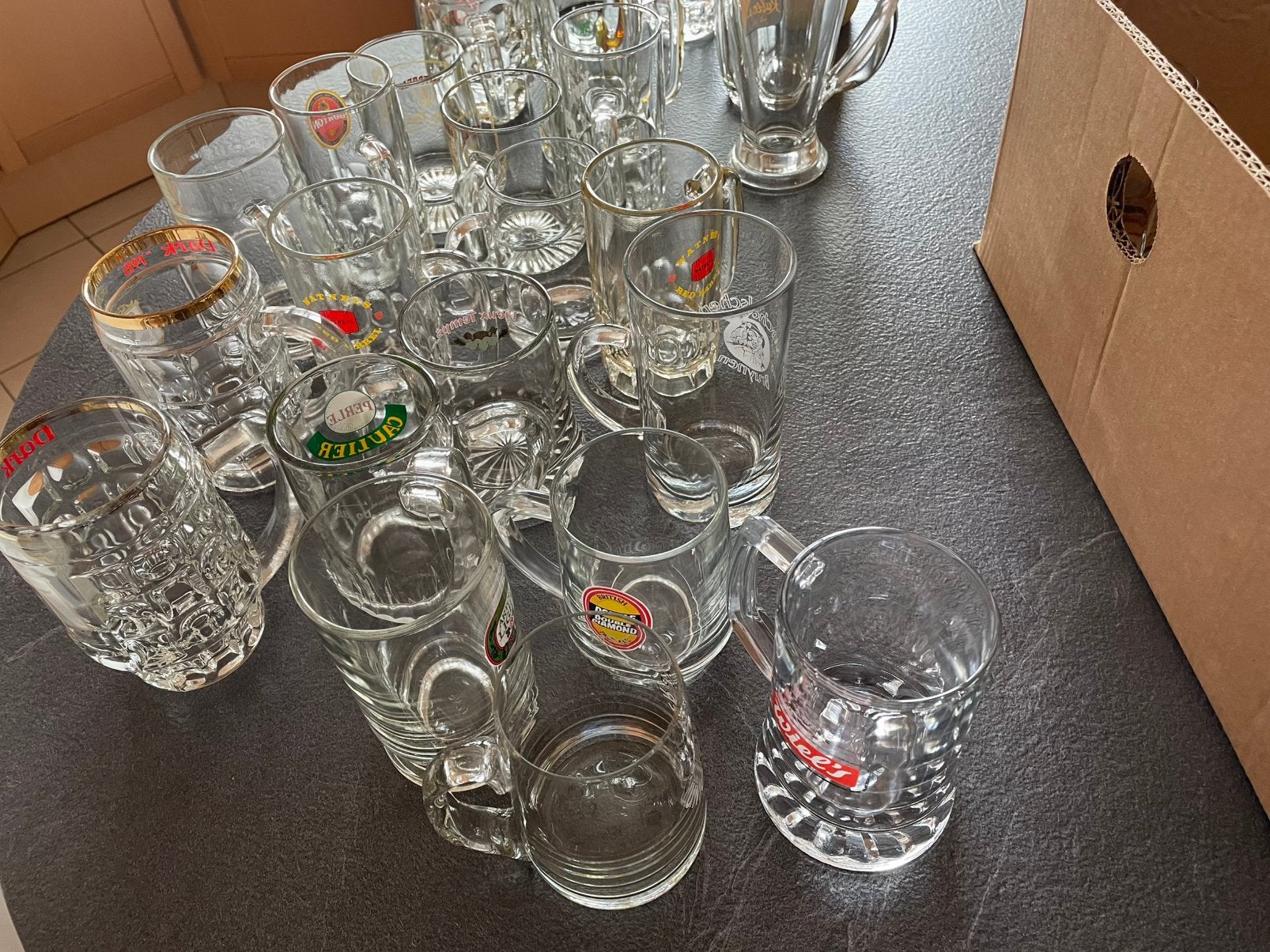 Verzameling van bierglazen met handvat, Verzamelen, Ophalen, Zo goed als nieuw