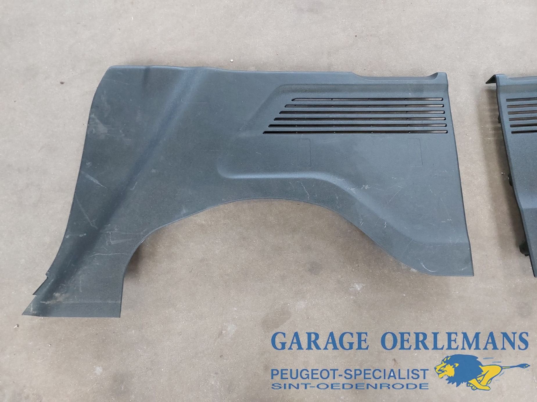 laadruimte bekleding rechts peugeot partner, 9817651677, Autos : Pièces & Accessoires, Habitacle & Garnissage, Peugeot, Utilisé