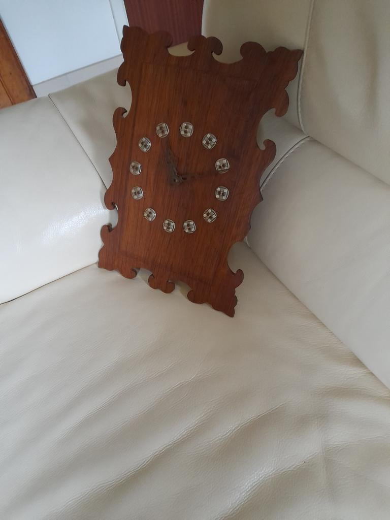 Horloge en chêne fait main., Enlèvement ou Envoi, Utilisé, Analogique, Horloge murale