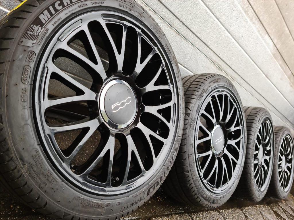 17 inch Fiat 500e Electric Abarth Doblo velgen zomerbanden, Gebruikt, -, -, Banden en Velgen