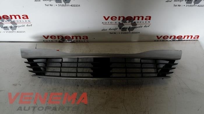 Calandre d'un Renault Laguna, Autos : Pièces & Accessoires, Renault, -, 3 mois de garantie, Utilisé