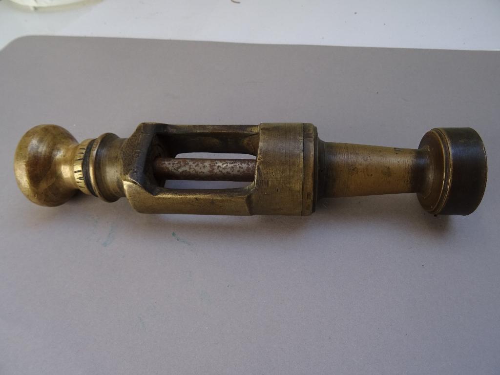 Antieke bronzen kurker +-1925, Ophalen of Verzenden