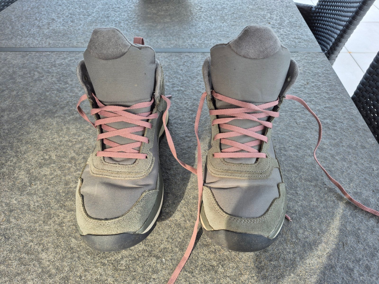 Wandelschoenen Quechua dames maat 40, Ophalen of Verzenden, Zo goed als nieuw, Schoenen