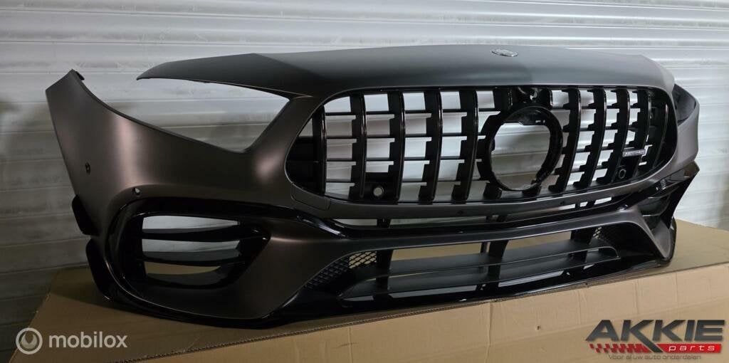 Mercedes A45 AMG Voorbumper W177 FACELIFT EARODYNAMIKA, Gebruikt, Voor, Ophalen of Verzenden, Bumper
