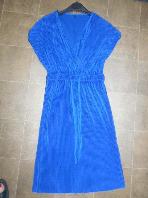 Nieuwe jurk / Maat S, Kleding | Dames, Jurken, Blauw, Nieuw, Ophalen of Verzenden, Maat 36 (S)