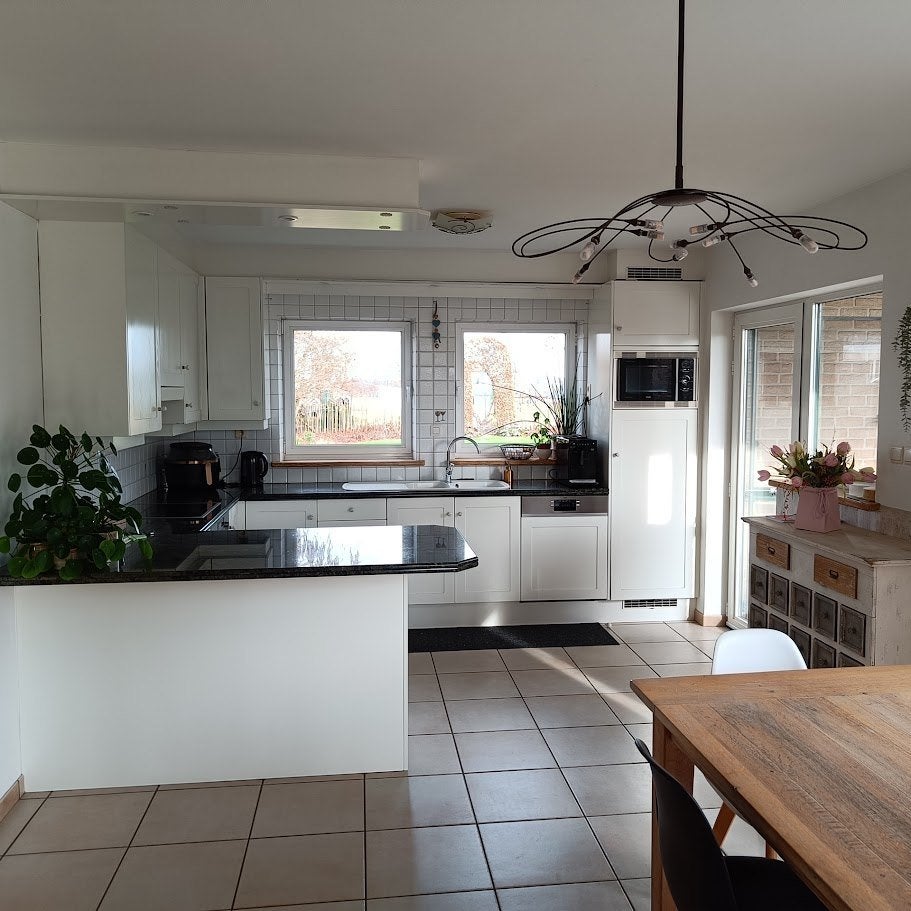 KEUKEN, Huis en Inrichting, Keuken | Complete keukens, Gebruikt, U-keuken, Wit, Graniet of Steen, Ophalen