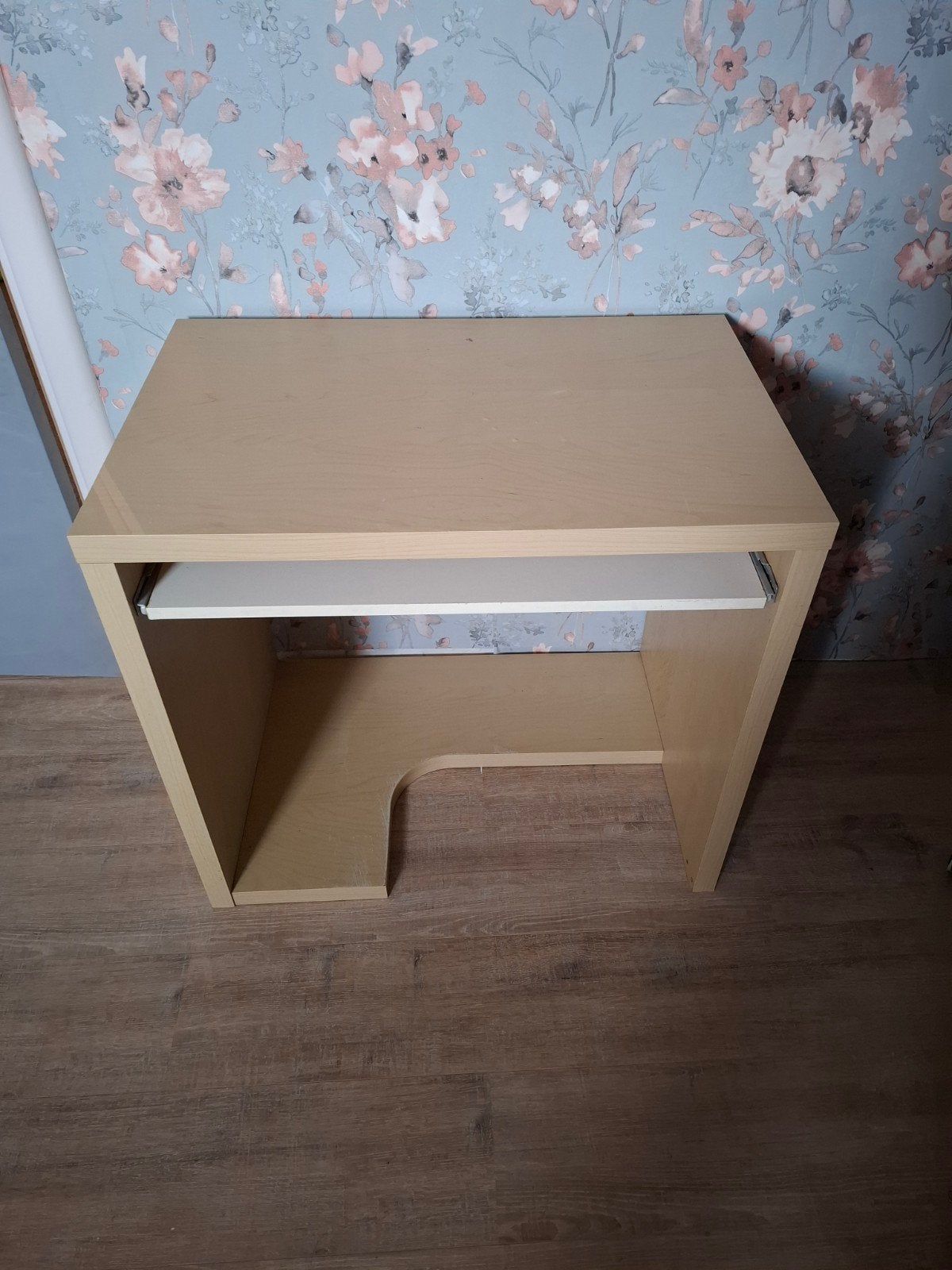 bureautje, Huis en Inrichting, Ophalen, Gebruikt, 55 tot 70 cm, 65 cm of meer
