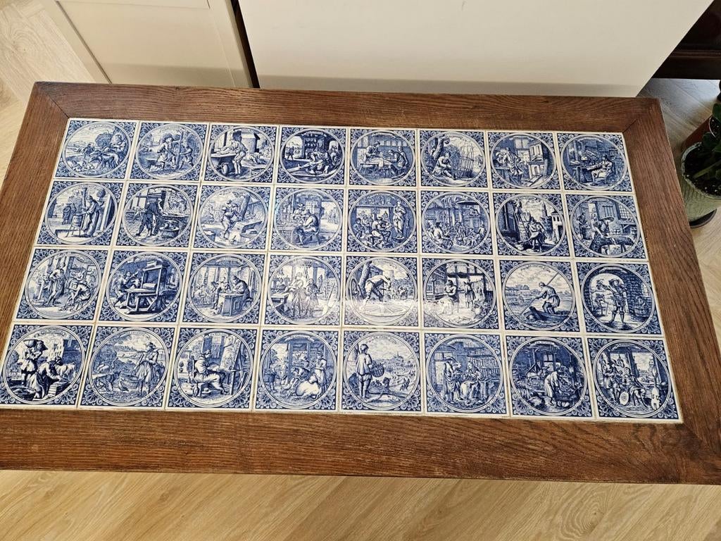 Antieke hout salontafel met ingelegd Delfts blauwe tegels, Ophalen