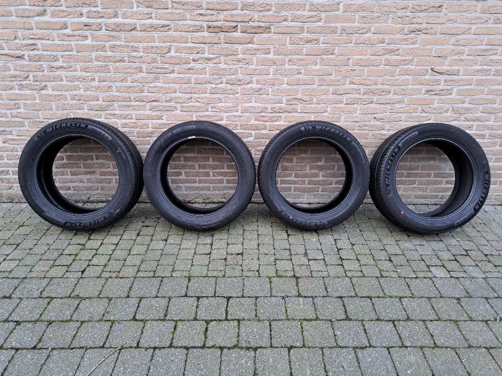 Michelin Primacy 4 autobanden (demo) 235/50/19 103V XL, 235 mm, Band(en), Personenwagen, Zomerbanden