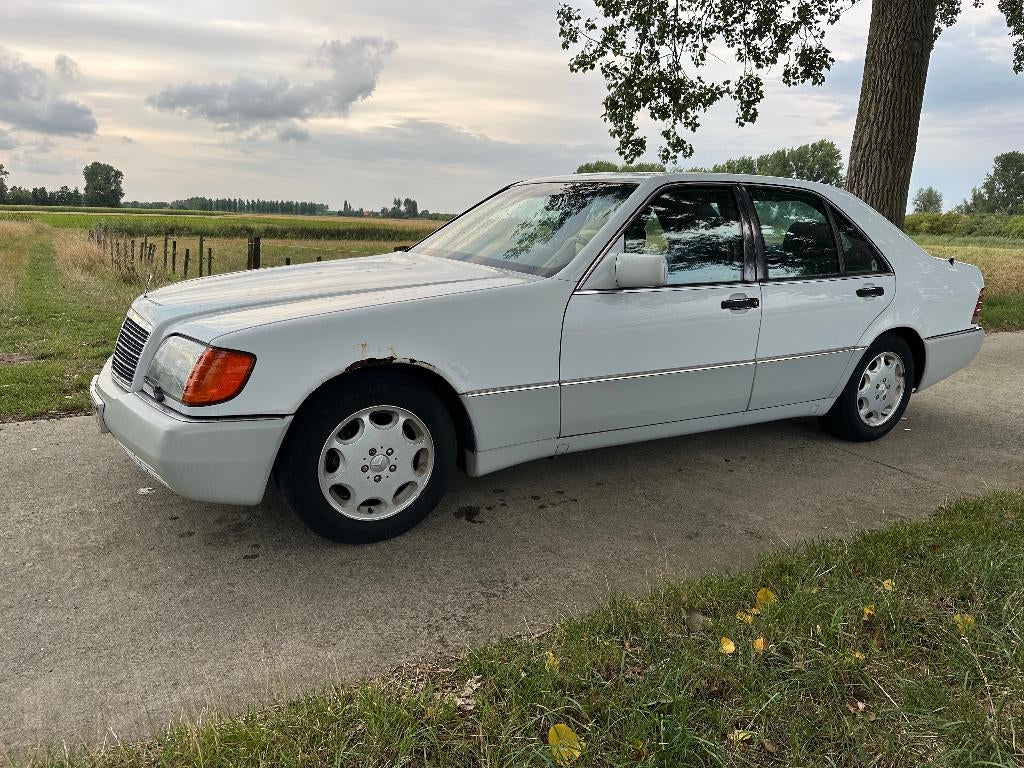 Mercedes-Benz Witte S-Klasse w140 (1992) 300se 3.2 Oldtimer, foto 6