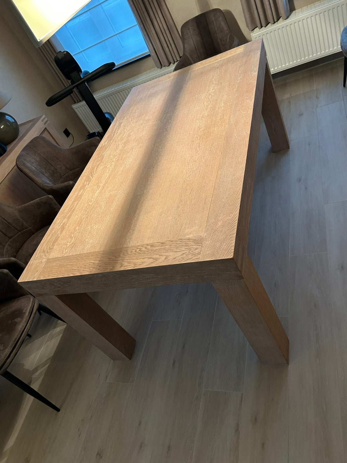 Massieve eettafel 200x100cm, Huis en Inrichting, Ophalen, Zo goed als nieuw