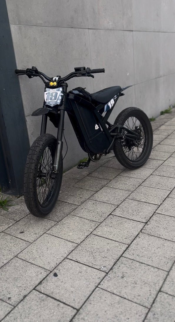 Gt2000 | heel veel mods, Ophalen, Zo goed als nieuw