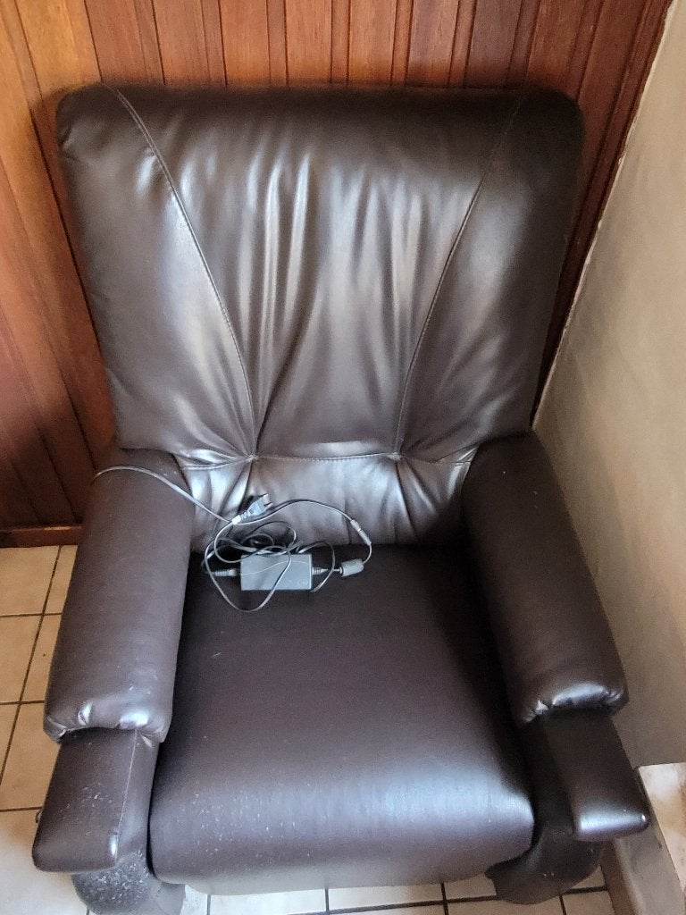 Fauteuil relax brun (électrique), Enlèvement, Utilisé, Une personne