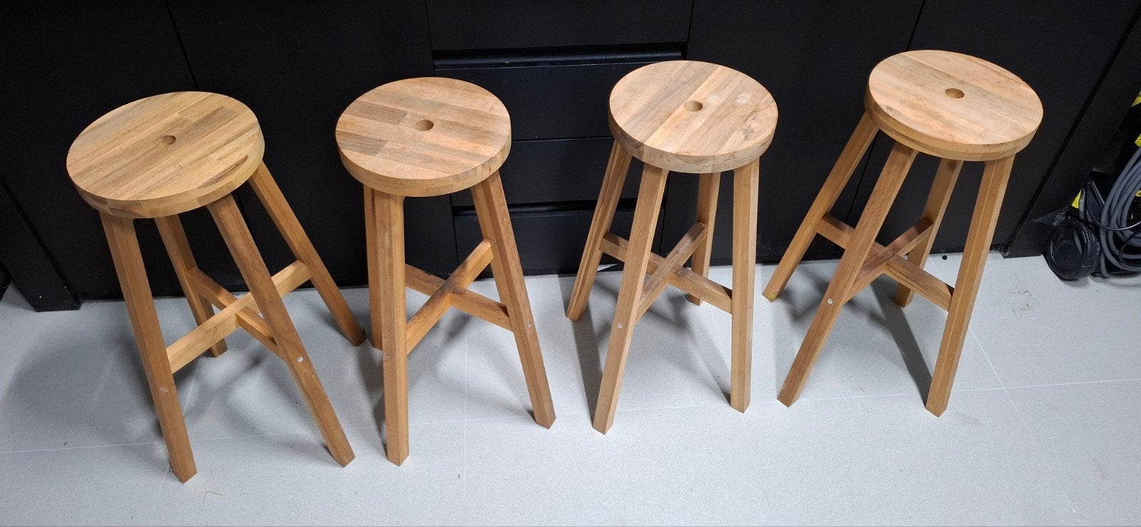 4 houten barkrukken, Huis en Inrichting, Ophalen
