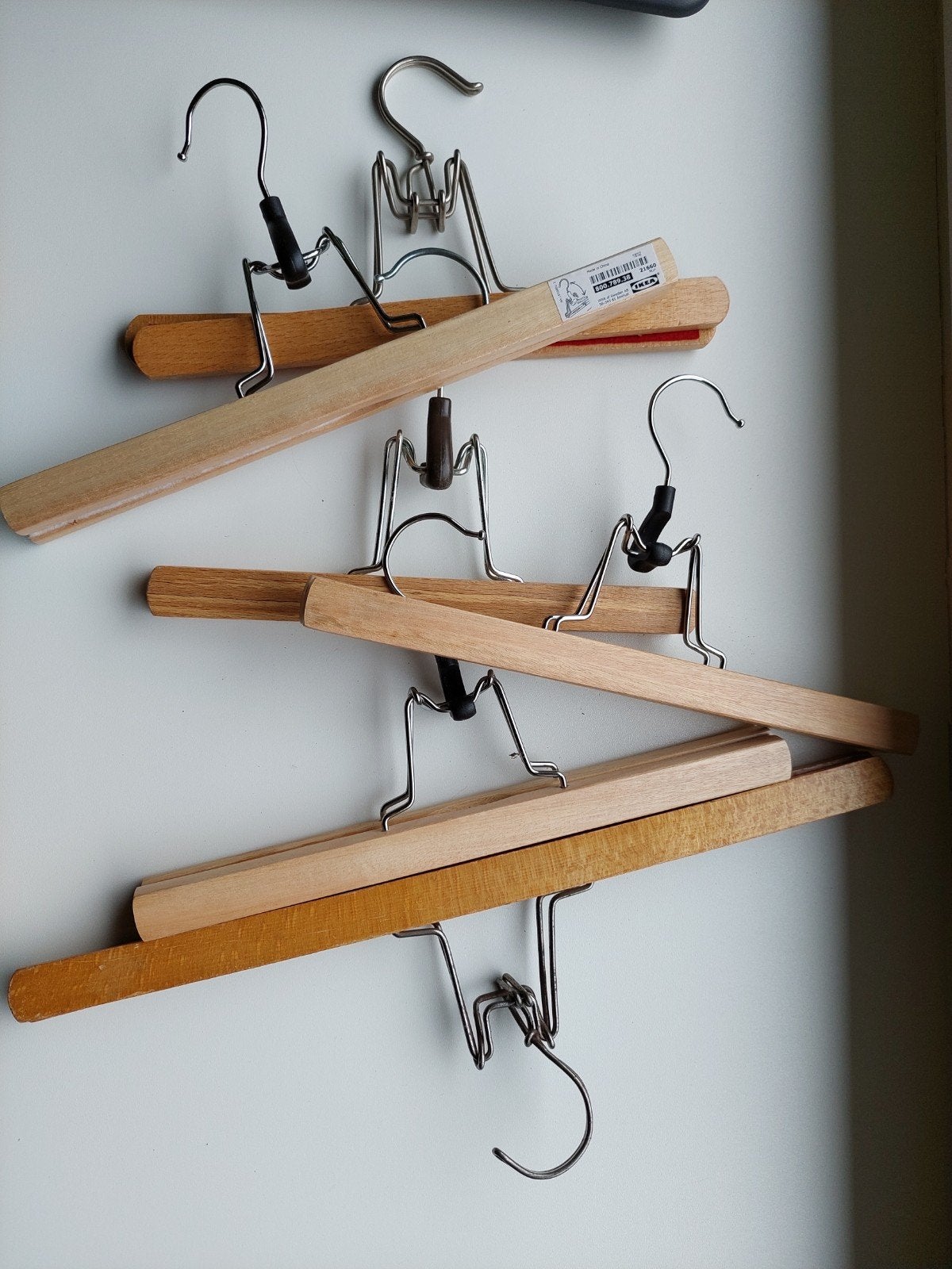 6 houten broek kapstokken gratis, Ophalen