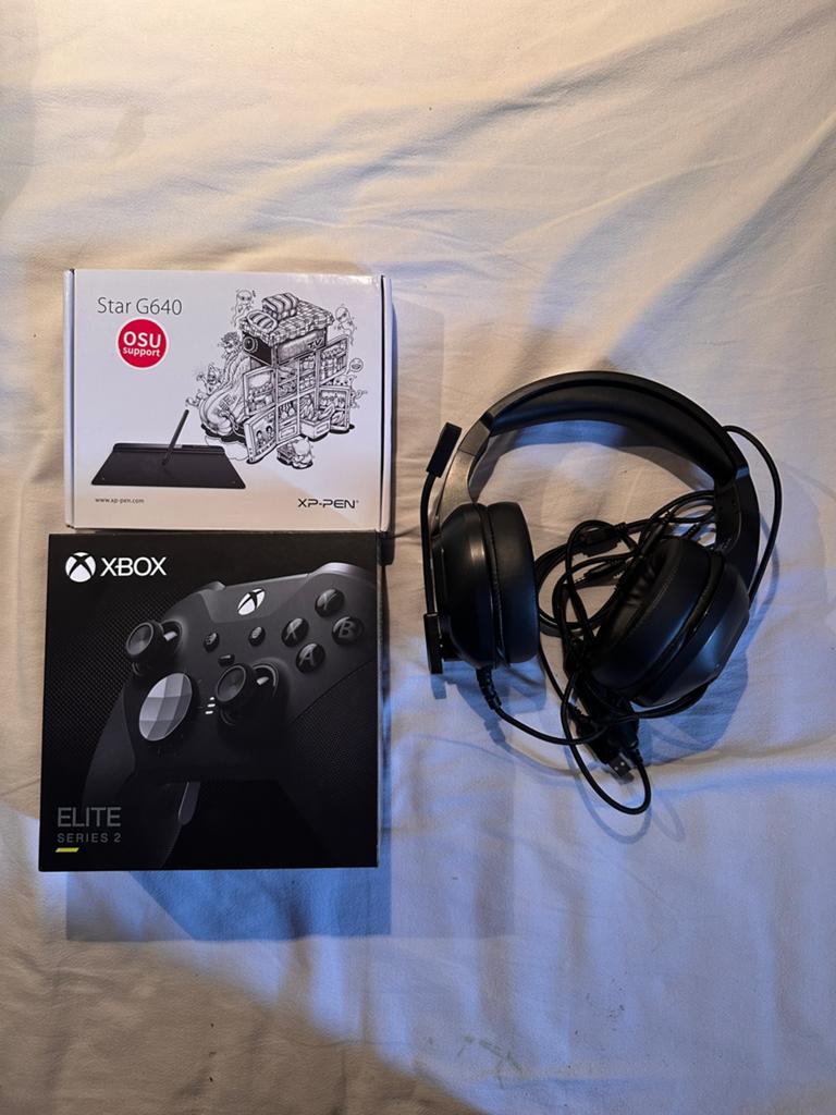 Gaming accessoires— xbox controller, xp pen, headset, Games en Spelcomputers, Spelcomputers | Overige Accessoires, Zo goed als nieuw