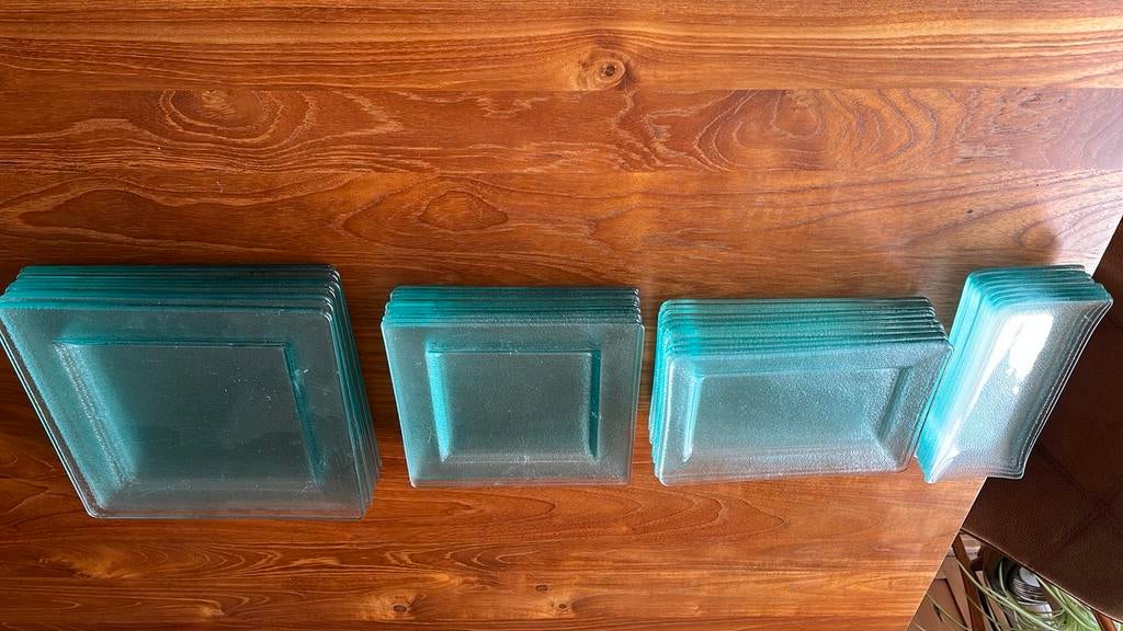 Mooie glazen borden, Huis en Inrichting, Keuken | Servies, Ophalen, Zo goed als nieuw, Glas, Bord(en)