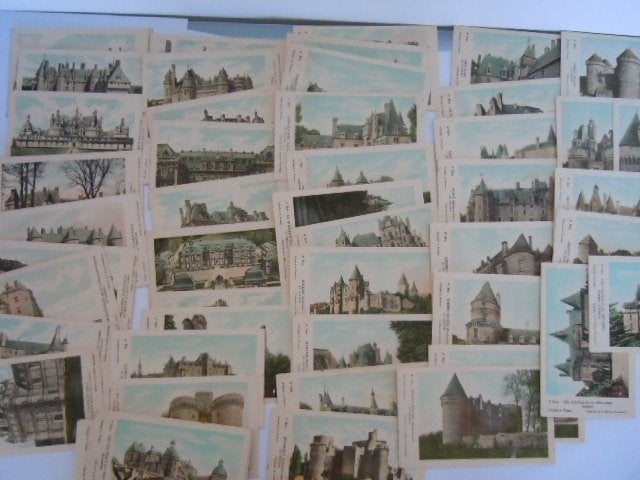 65 oude prenten chromo Franse kastelen, bieden vanaf 6,50 €, Verzamelen, Foto's en Prenten, Gebruikt, Ophalen of Verzenden, Gebouw