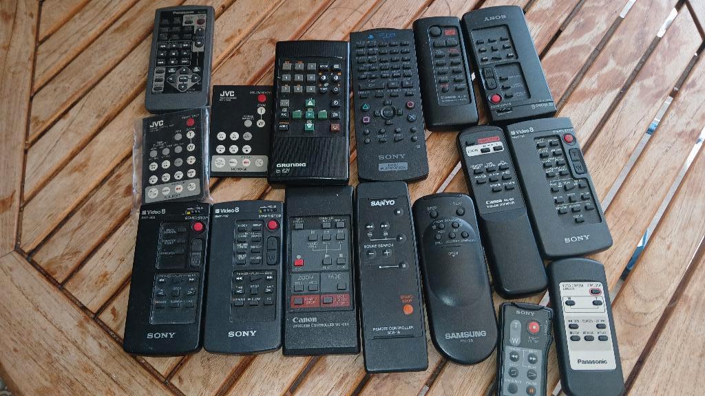 telecommande pour camera video 8 hi8 vhs -c, TV, Hi-fi & Vidéo, Caméscopes analogiques, Enlèvement ou Envoi, 8 mm, Autres types
