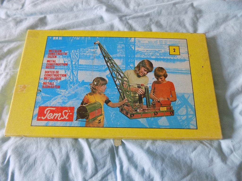 Bouwdozen Temsi, Ophalen