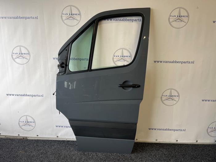Portière 2portes gauche d'un Mercedes Sprinter (XXX), Autos : Pièces & Accessoires, Carrosserie & Tôlerie, -, 3 mois de garantie
