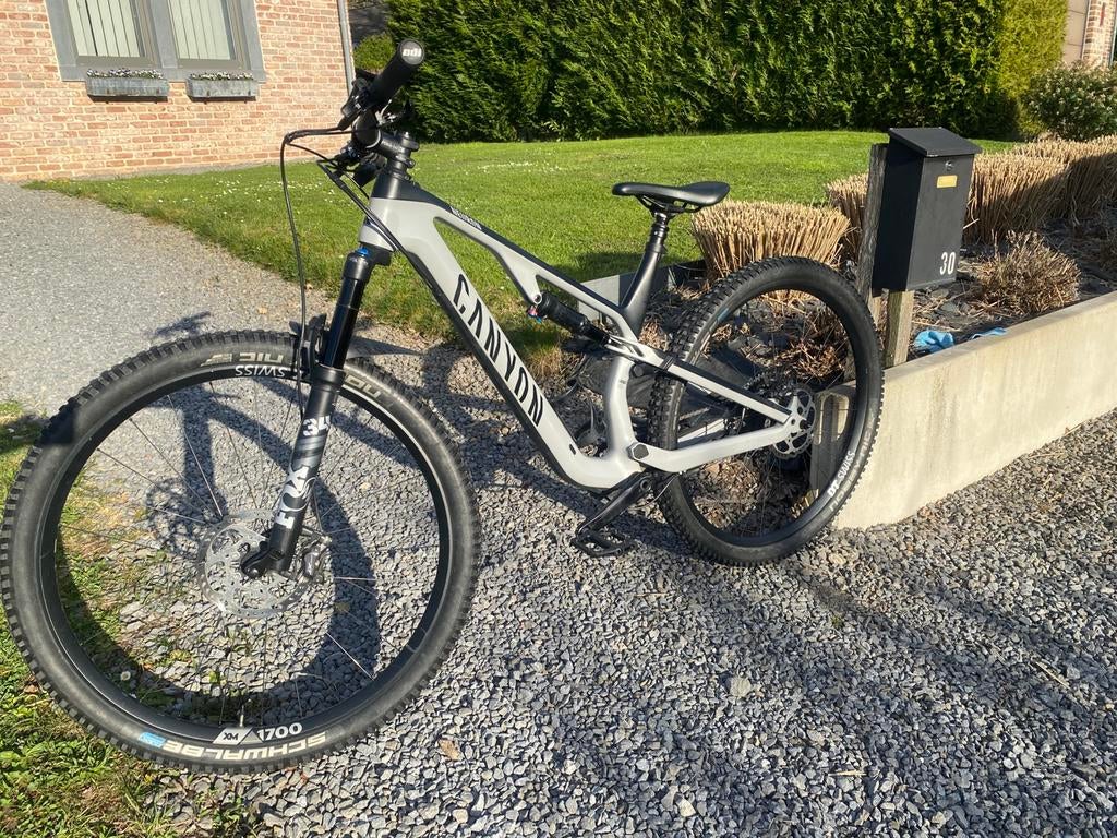 Mountainbike-canyon neuron cf 9 sl 2021 L, Fietsen en Brommers, Ophalen, Zo goed als nieuw