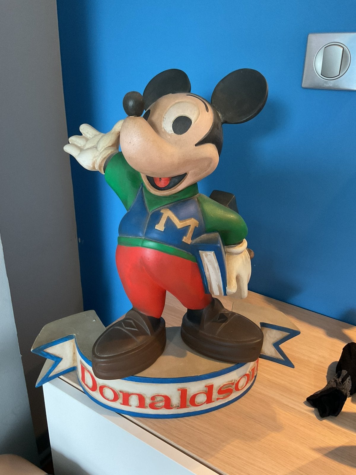 Statuette publicitaire de la Marque DONALDSON année 1990, Collections, Enlèvement ou Envoi, Comme neuf