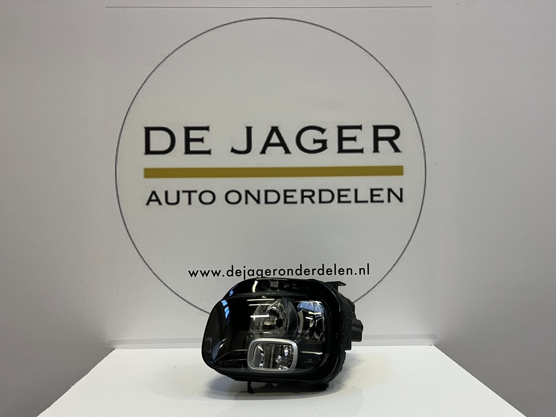 CITROEN C3 AIRCROSS PHARE GAUCHE 13468646 2017-, Autos : Pièces & Accessoires, Citroën, Stellantis N.V., Utilisé, Taurusavenue 1
2132 LS  Hoofddorp, NL