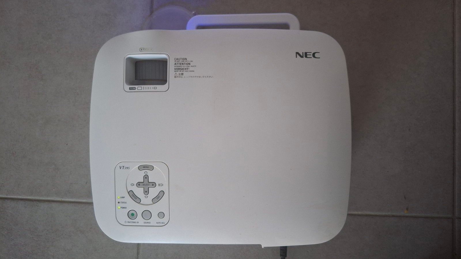 Projector NEC model VT595, Ophalen