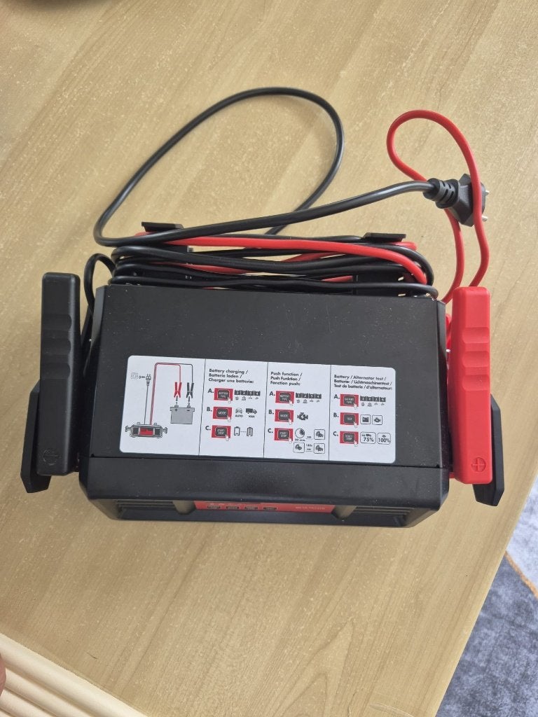 Chargeur de batterie de voiture, Enlèvement ou Envoi, Neuf