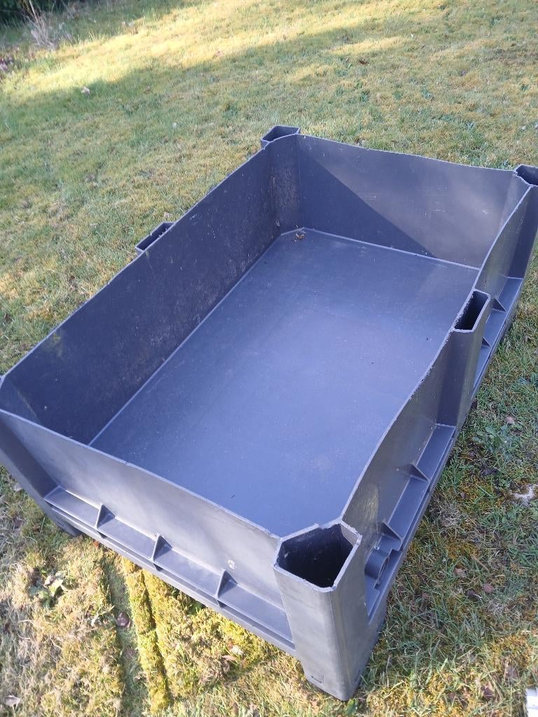 Grand bac de rangement en plastique, Bricolage & Construction, Enlèvement, 100 cm ou plus, Utilisé, 50 cm ou plus