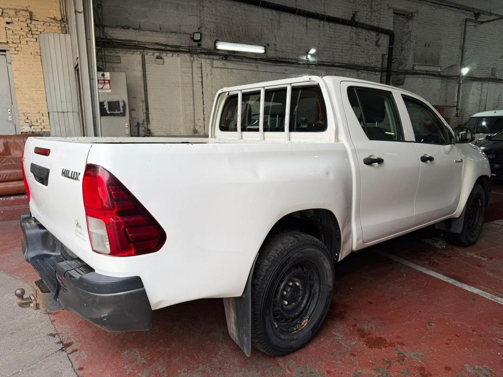 Hilux, Auto's, Stof, Zwart, 4 cilinders, Wit