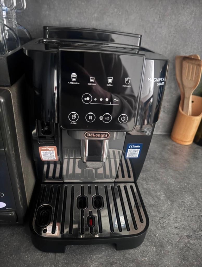 Delonghi-koffiezetapparaat, Elektronische apparatuur, Koffiezetapparaten, Zo goed als nieuw, Gemalen koffie, Koffiebonen, Overige modellen