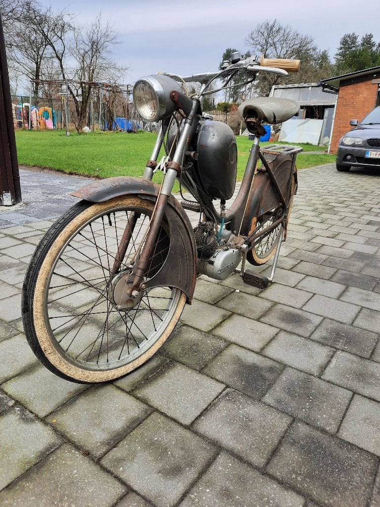 Magneet S50 (Sachs 50cc) 1954 | Met Papieren & Patina, Klasse B (45 km/u), 2 versnellingen, 50 cc, Ophalen