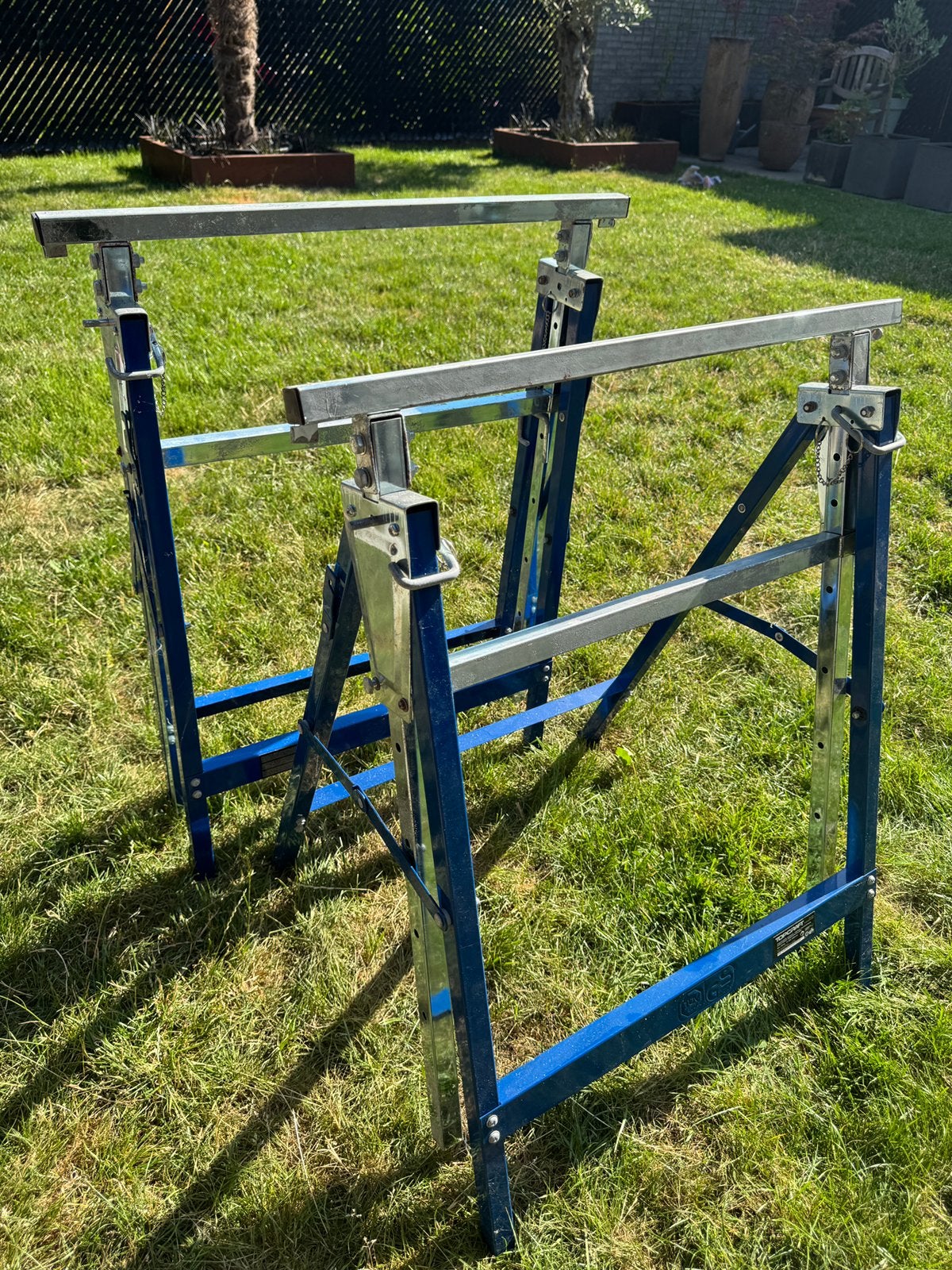 Topcraft verstelbare schraag (set van 2), Doe-het-zelf en Bouw, Steigers, Ophalen, Gebruikt
