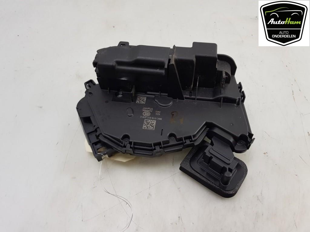 PORTIERSTANGEN RECHTS VOOR Skoda Octavia (NXAA) (01-2020/-), Gebruikt, Skoda